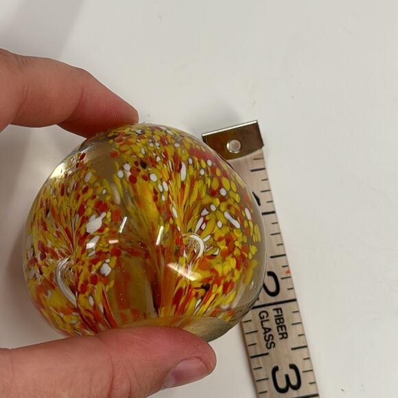 Hand Blown glass paperweight - Picture 7 of 8